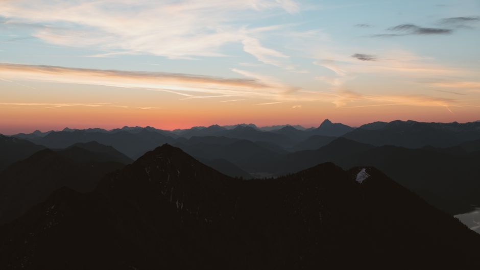 Room for Small Lifestyle Changes That Matter in a Full Day